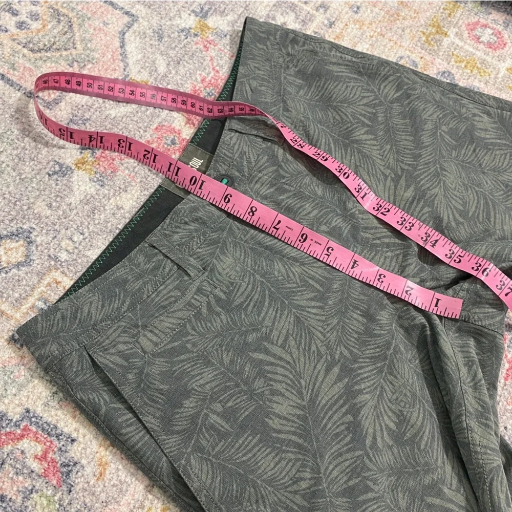 Linksoul 30 Mens Hawaiian Palm Leaf Performance Shorts Golf‎ Casual